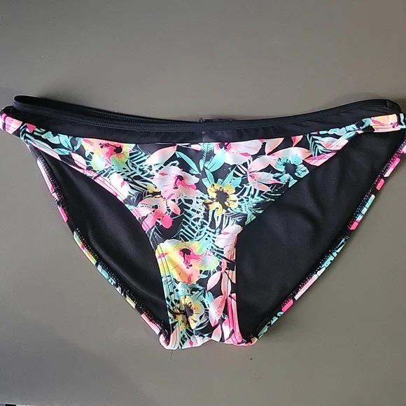 Xhilaration bikini bottoms - Picture 1 of 5